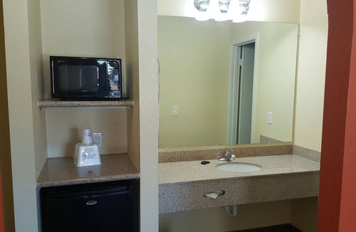 Lubbock Hotel | Travelodge by Wyndham Lubbock
