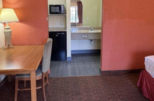 Lubbock Hotel | Travelodge by Wyndham Lubbock