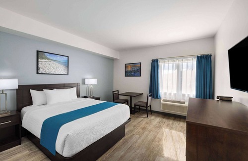 Marathon Hotel | Travelodge by Wyndham Marathon