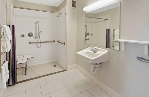 North Mountain Hotel | Travelodge by Wyndham Phoenix North