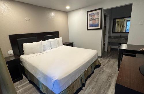 Sacramento Hotel | Travelodge by Wyndham Sacramento/Rancho Cordova