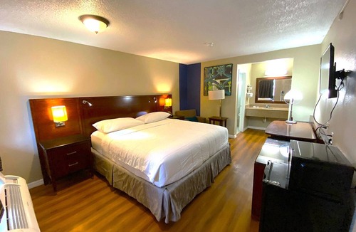 San Antonio Hotel | Travelodge by Wyndham San Antonio Lackland AFB North