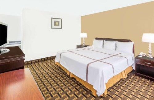 Shreveport Hotel | Travelodge by Wyndham Shreveport LA