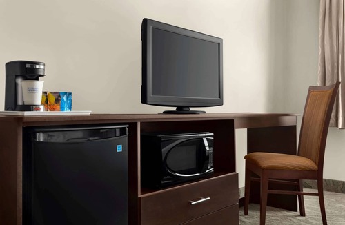 Timmins Hotel | Travelodge by Wyndham Timmins