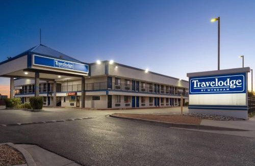 Westside Hotel | Travelodge by Wyndham Albuquerque West