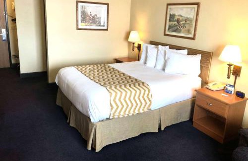 Grand Island Hotel | Travelodge by Wyndham Grand Island