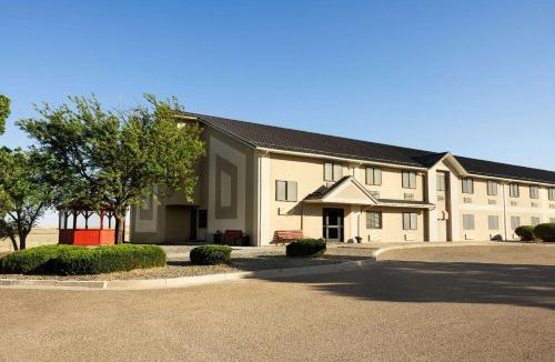 Vaughn Hotel | Travelodge by Wyndham Vaughn