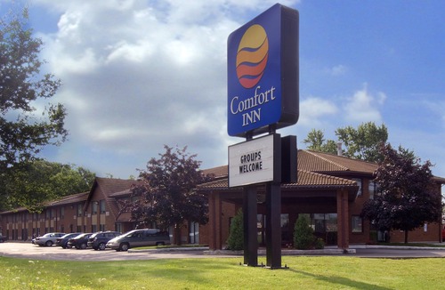 Welland Hotel | Travelodge by Wyndham Welland