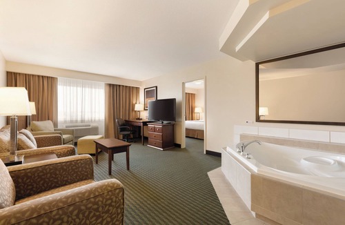 Weyburn Hotel | Travelodge by Wyndham Weyburn
