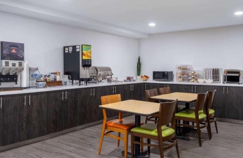 Saint John Hotel | Travelodge Suites by Wyndham Saint John