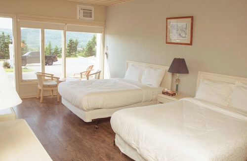 Boularderie East Bed & Breakfast | Travels Inn Victoria County