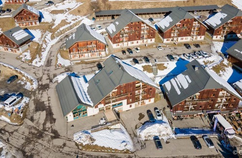 Saint-Jean-d'Arves Apartment | travelski home classic - Fontaine du Roi 3*