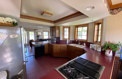 Schuylerville Other | TRAVERS WEEK AVAILABLE