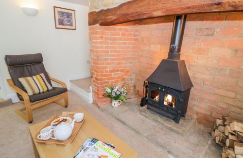 Sibford Gower House | Treacle Cottage