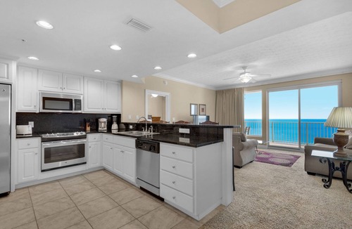 Lower Grand Lagoon Condo | Treasure Island 1208