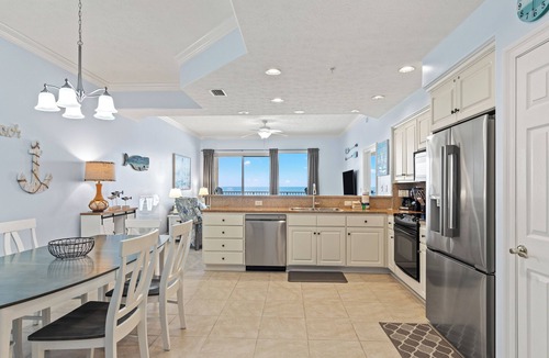 Lower Grand Lagoon Condo | Treasure Island 0411