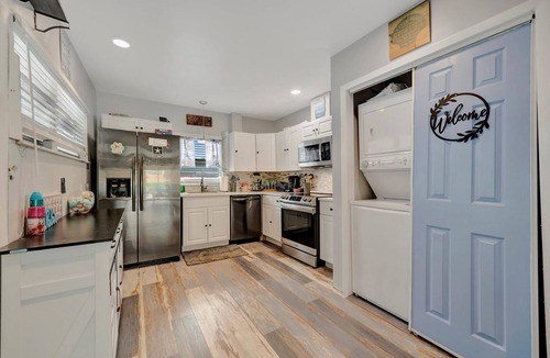 Treasure Island Apartment | Treasure Island