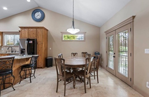 Boise House | Treasure Valley Haven: Spacious Family Escape 🏡