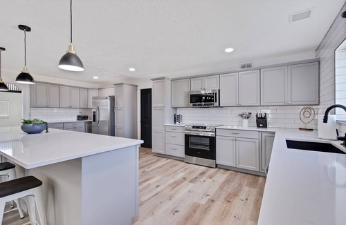 Meridian House | Treasure Valley’s Shared Home with 1 Double Queen Bedroom