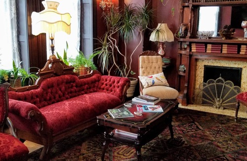 Downtown Buffalo Bed & Breakfast | Treat yourself to Victorian charm