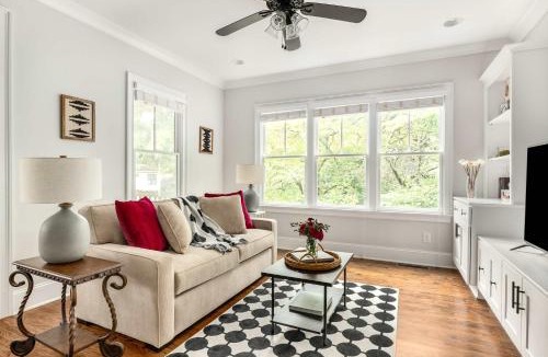 Inman Park Apartment | Tree House