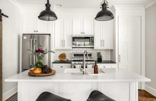 Inman Park Apartment | Tree House