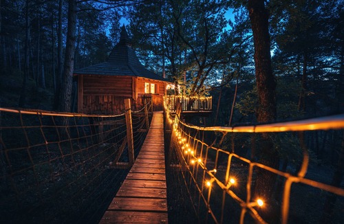 Serres Cabin | Tree house with private Jacuzzi - Aristoloche