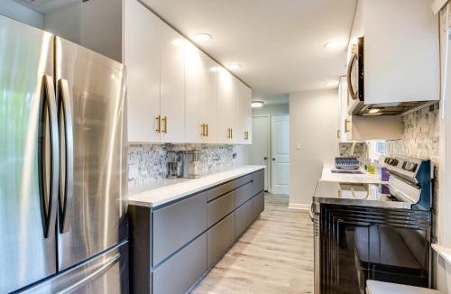 Indianapolis House | Tree-Lined Indianapolis Home about 10 Mi to Downtown!