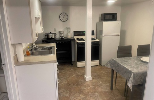 Monroeton Hotel | Tree Star Motel nOne bedroom, cozy apartment
