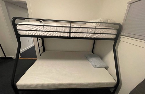 Monroeton Hotel | Tree Star Motel nOne bedroom, cozy apartment