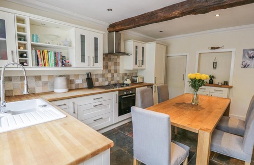 Ripon House | Tree Top Cottage