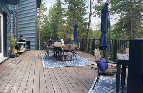 Lac du Bonnet Cabin | Tree Top Getaway in exclusive Cape Coppermine