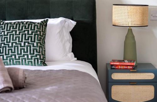 St Leonards House | Tree Top House