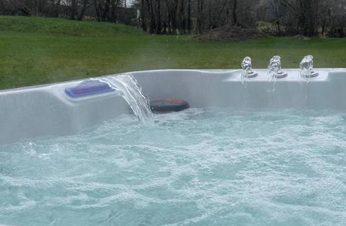 Lulsgate Bottom House | Tree Tops