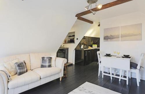 Bungay House | Tree Tops