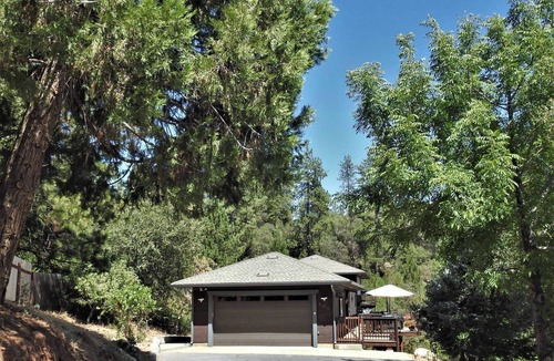 Murphys House | Tree View - Murphys Vacation Rentals