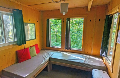 Saint-Faustin-Lac-Carre House | Treehouse #11 (in the forest)
