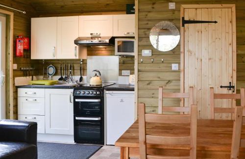 Westward House | Treehouse Cabin