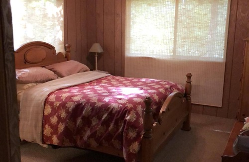 Innsbrook Ski Chalet | Treehouse Getaway in a peaceful wooded setting at Innsbrook Resort