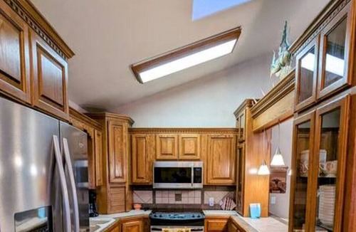 Davis House | Treehouse Hideaway- Your home away from home