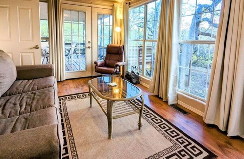 Davis House | Treehouse Hideaway- Your home away from home