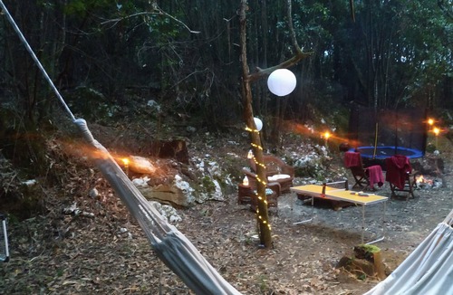 Ruiloba Cabin | Treehouse in rural forest area, charming Tipi Glamping tent in downtown area