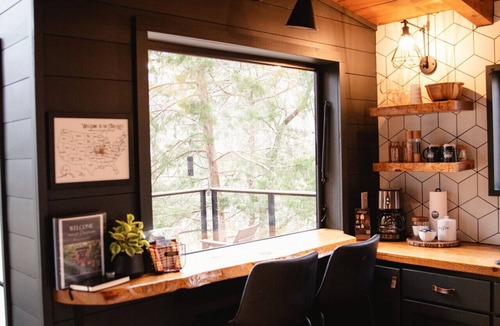 Perryville Cabin | TreeLoft at BaseCamp