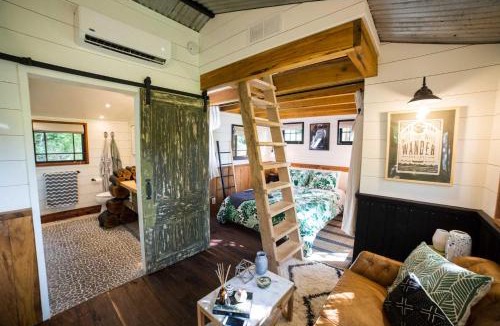 Flintstone Ski Chalet | Treetop Hideaways: The Elements Treehouse