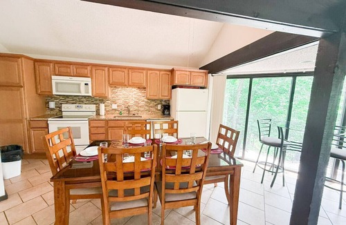 Village of Four Seasons Villa | Treetop Village Treetop Bay Escape #76-Lakefront/3BD/3BA/Pools/Grill/Dock-6PP