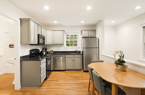 Asheville House | Treetop View | HotTub | Fireplace | EVCharger