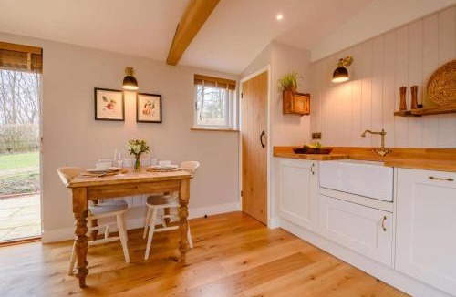 Wadhurst House | Treetops at Bewl Water