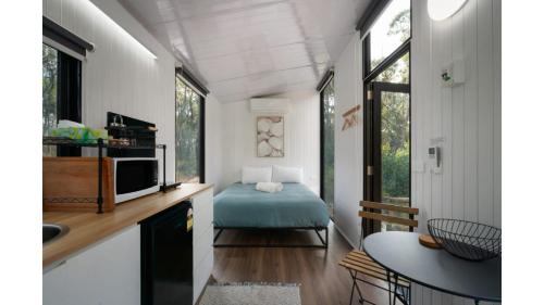 Walmer House | Treetops Farmstay 2 by Tiny Away