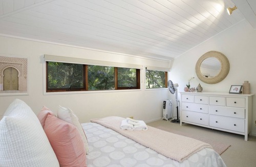 Pearl Beach House | TREETOPS LODGE @ PEARL BEACH