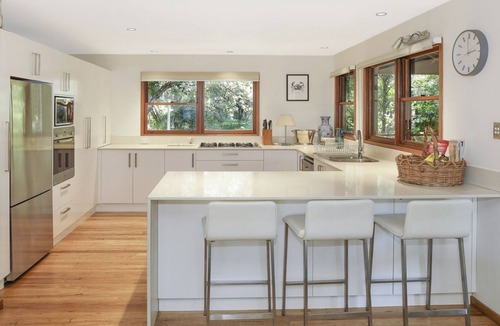 Pearl Beach House | TREETOPS LODGE @ PEARL BEACH